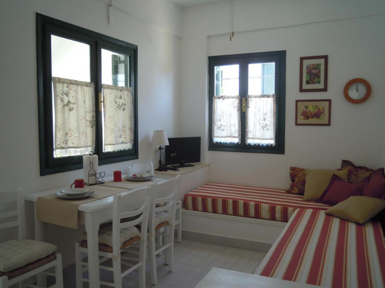 אלונדה Palemilos Apartments מראה חיצוני תמונה